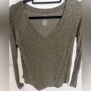 American Eagle Soft & Sexy Long Sleeve Shirt